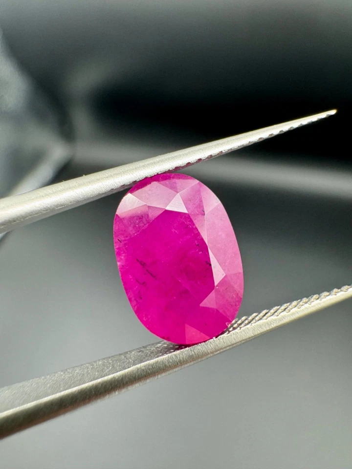 3.17 carats Untreated Ruby Loose Gemstone from Jegdalek Mine Afghanistan - Image 2 of 4