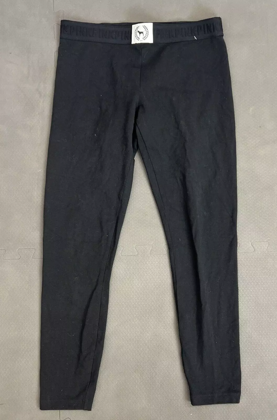 victoria-secret-vs capri length fs charity leggings