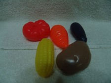 PRETEND PLAY FOOD VEGETABLES FOR LITTLE TIKES KITCHEN EGG PLANT,CORN,TOMATOE  