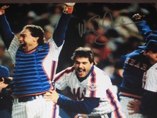 METS GREAT 1986 WORLD CHAMPION NEXT MANAGER WALLY BACKMAN AUTOGRAPHED PHOTO COA