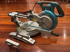 LIKE NEW!! UNDER WARRANTY! MAKITA DROP SAW! GREAT CONDITION!