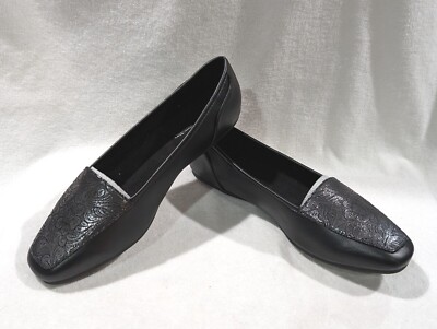Easy Street Thrill Black Metal Floral Women's Flats - Size 10 NWB
