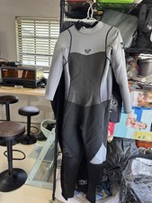 Women s Roxy Wetsuit 3/2mm Size 14