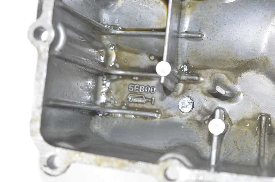 Yamaha YZF R6 2000 cárter de aceite Foto 3 de 4