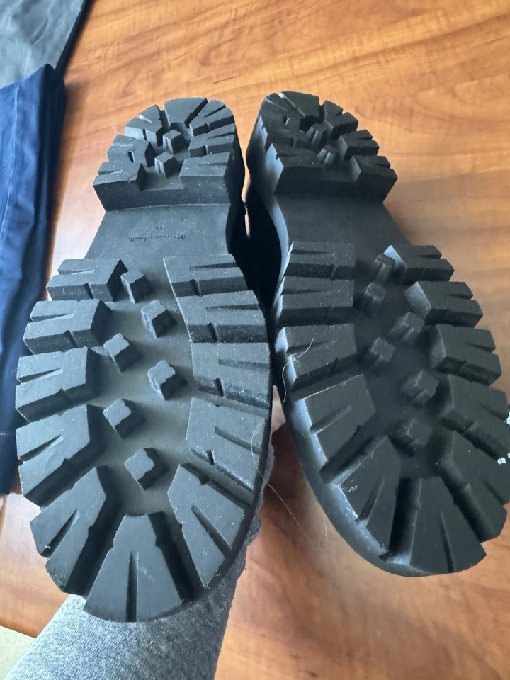 Mocasines Massimo Dutti Gruesos Dorados Suela de Pista Cuero Negro Talla 39/US8 NUEVO Foto 3 de 3