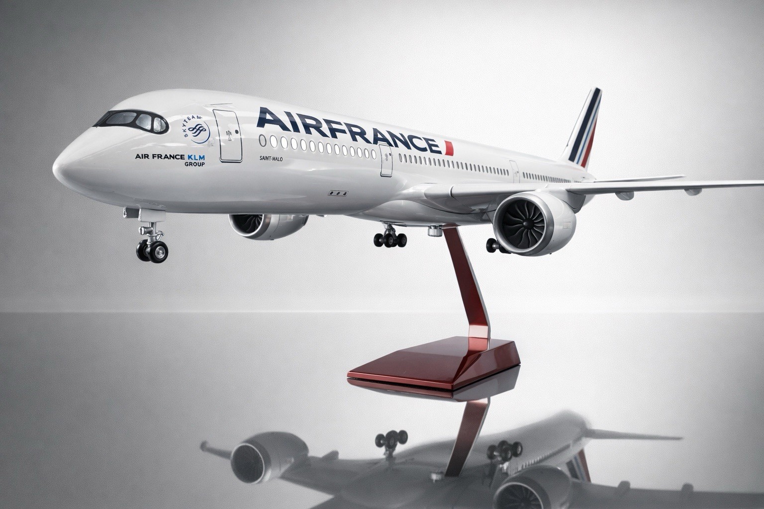 Maquette Airbus A350 Air France 47cm le cadeau idéal pour pilote