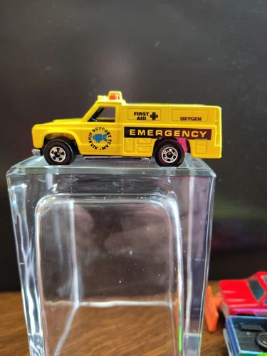 Vintage Hot Wheels Airship Support Team Emergency Truck Yellow 1974 Malaysia 427