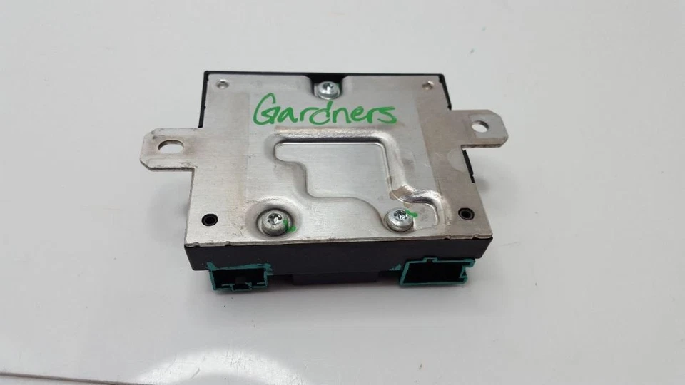 Ordenador bomba combustible 2015 16 Mercedes Benz C300 A0009004007 Foto 3 de 4