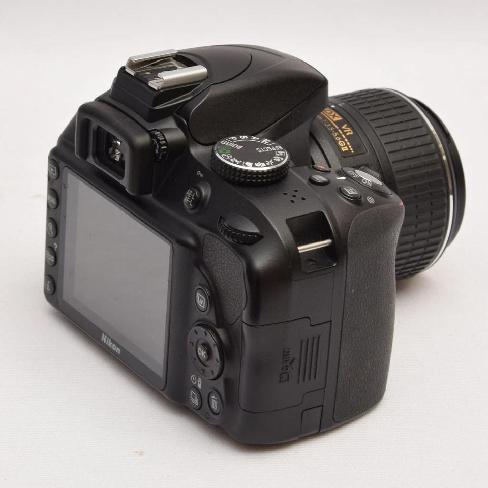 Nikon D3300, photo 4 of 5