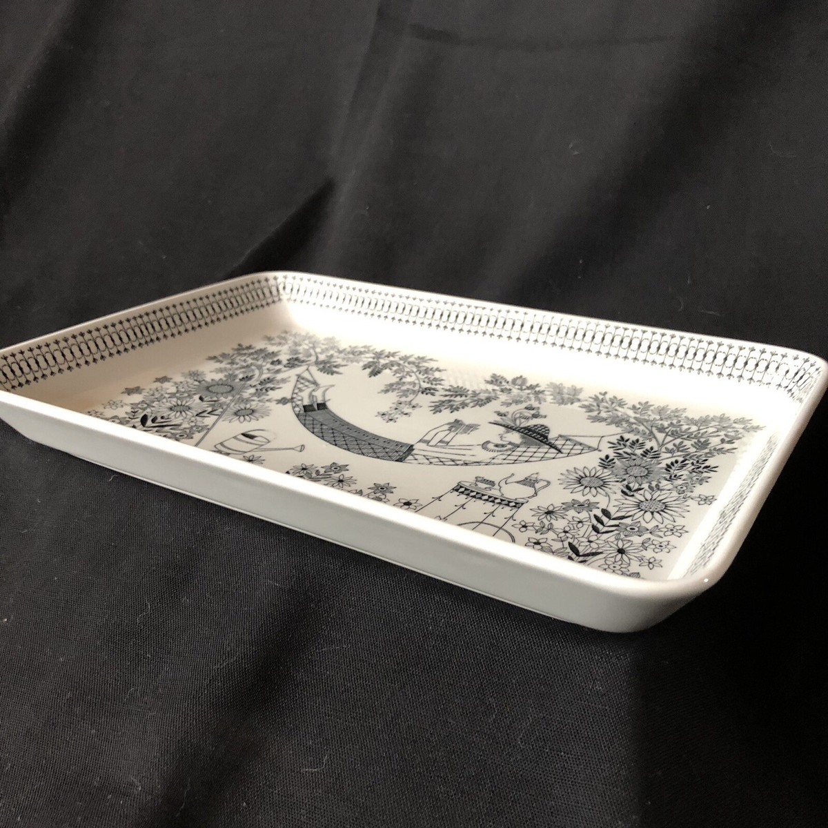 RARE Arabia of Finland Platter Rectangle Emilia Pattern 1949-1964