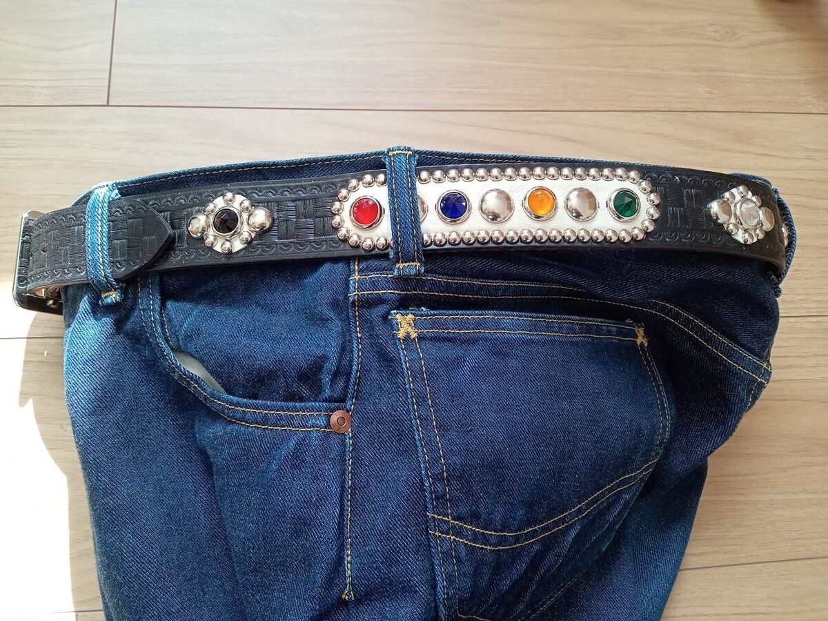 1950s Vintage Bruce Springsteen Design Carving Studded Belt 1950s Vintage Bruce Springsteen Design Carving Studded Belt