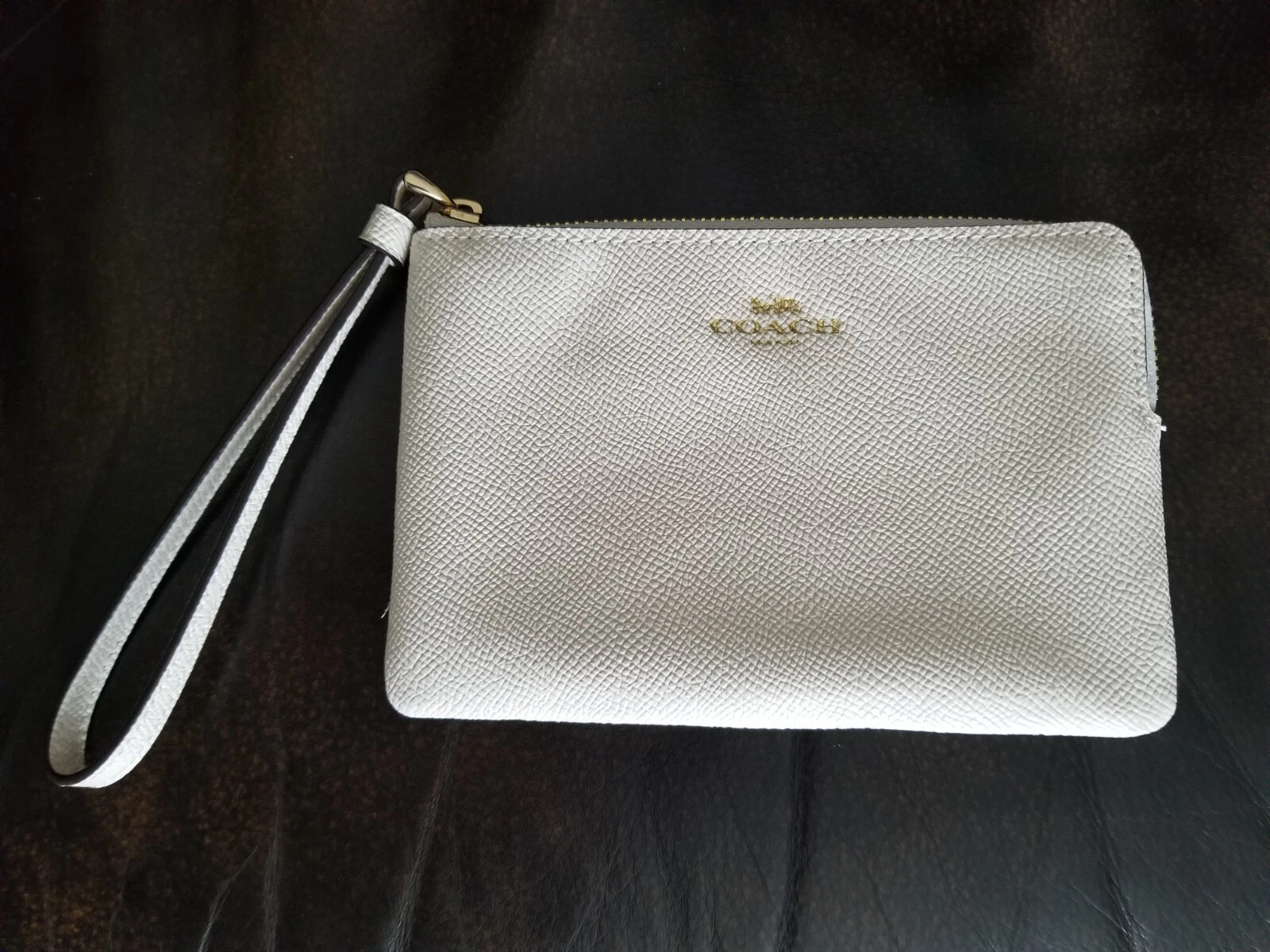New Coach Women's Corner Zip Wristlet in cream crosgrain leather 6 x 4
