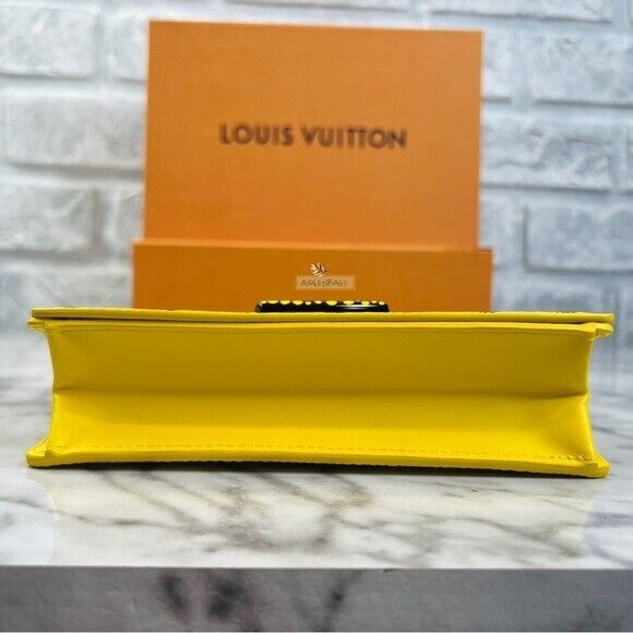 Louis Vuitton x Yayoi Kusama Twist Belt Chain Wallet In Louis Vuitton x Yayoi Kusama Twist Belt Chain Wallet In
