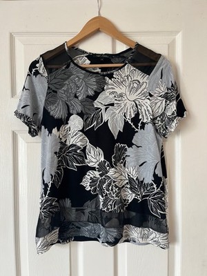 Next petite ladies black mix floral patterned short sleeved top size 14