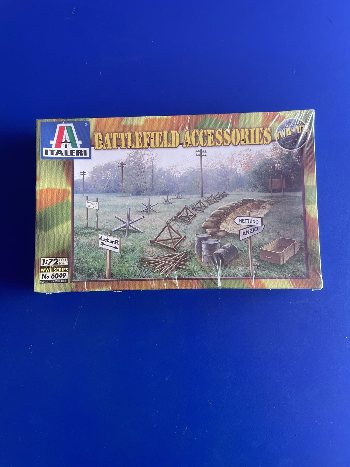 Italeri 6049 Boxed Battlefield Accessories 1/72 scale WW2