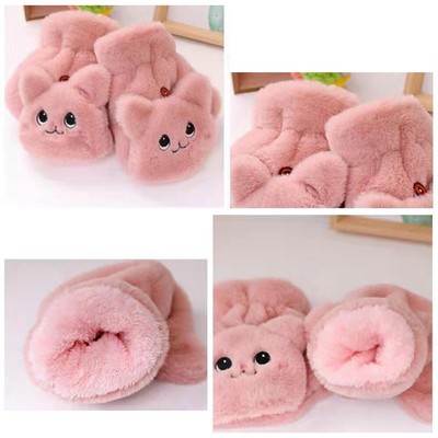 Fashionable Solid Color Gloves for Women with Cold Protection Features