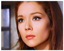 DIANA RIGG - 4"X6"  PHOTOGRAPH