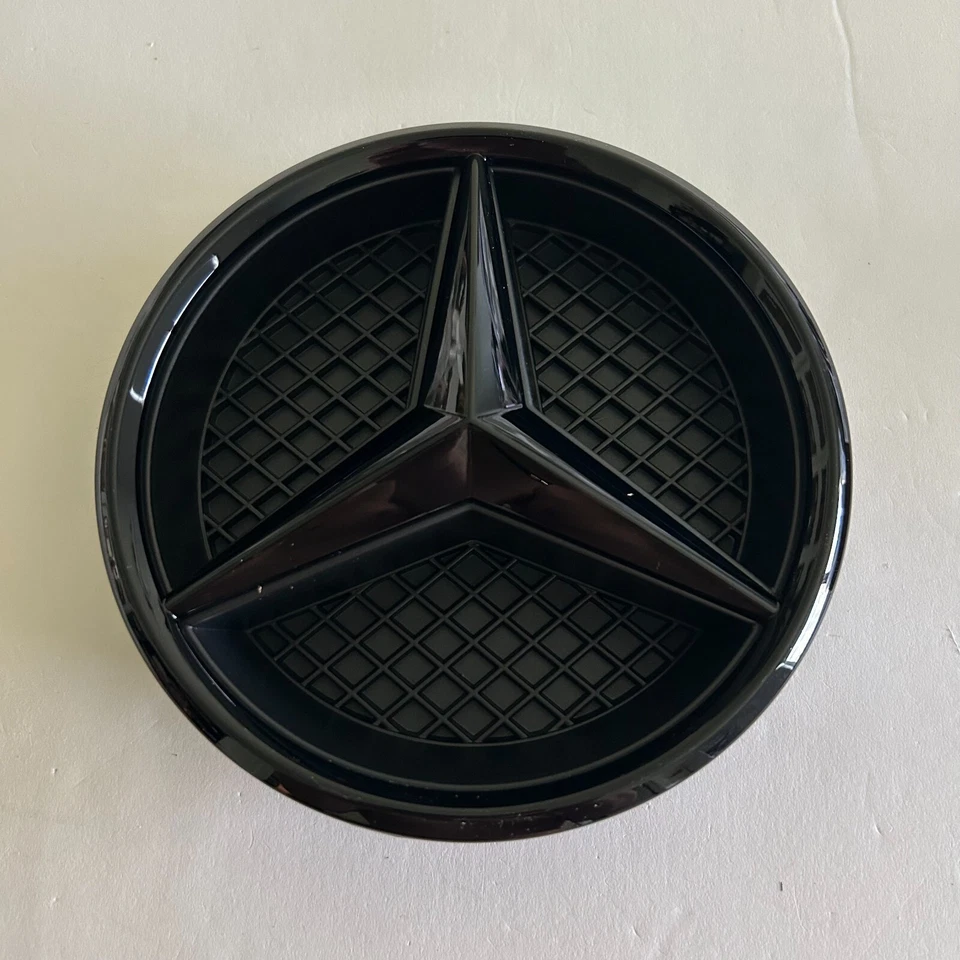 Mercedes-Benz Front Grille Emblem BLACK STAR 2008-2021 GLS ML GLK GLA SL SLK - Image 3 of 3