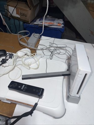 Nintendo Wii Bundle Wii Fit Plus Board And Game Everything Pictured Included