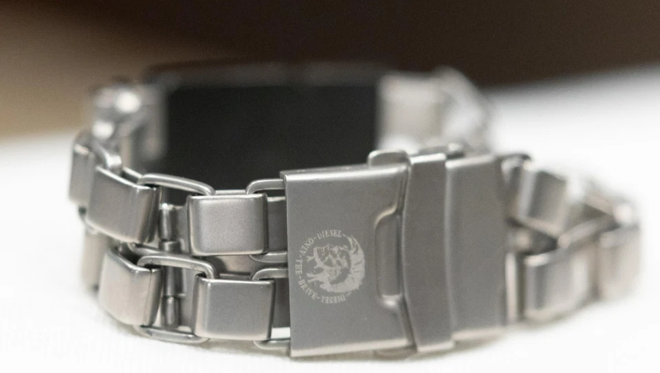 Diesel Hombre "Only the Brave" Pulsera Acero Inoxidable Banda de Eslabones Foto 2 de 4