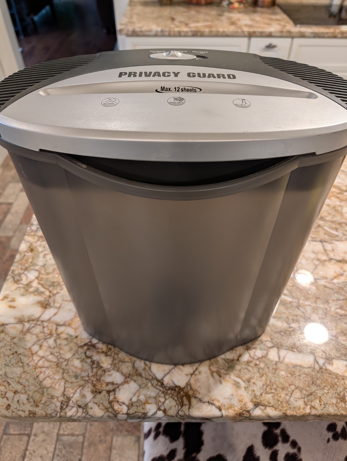 Techko Paper Shredder 12 Sheets Straight Cut Model SH3112PF