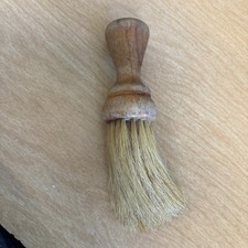 Vintage Horsehair  W/Turned Wooden Handle Barbers Brush Good Condition