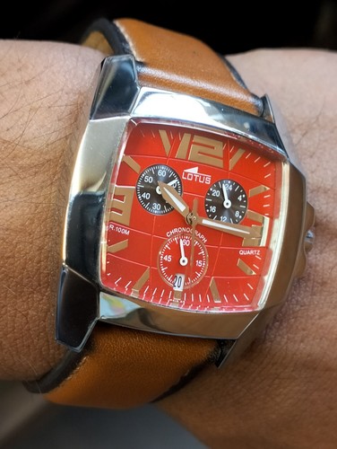LOTUS CHRONOGRAPH QUARTZ RED DIAL 15313 MEN'S FULL WORKING VINTAGE WATCH - Picture 7 of 22