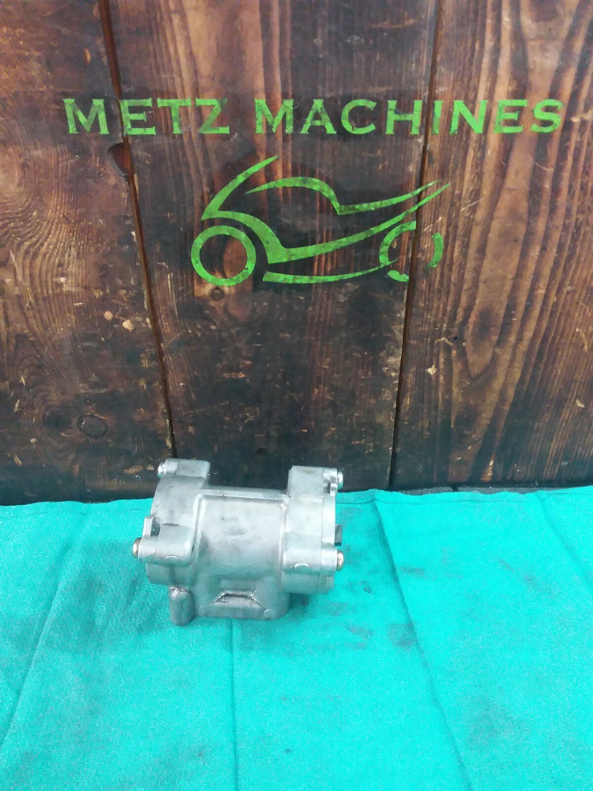 1988 Kawasaki Ninja ZX10 ZX1000 Oem oil pump sending unit eBay