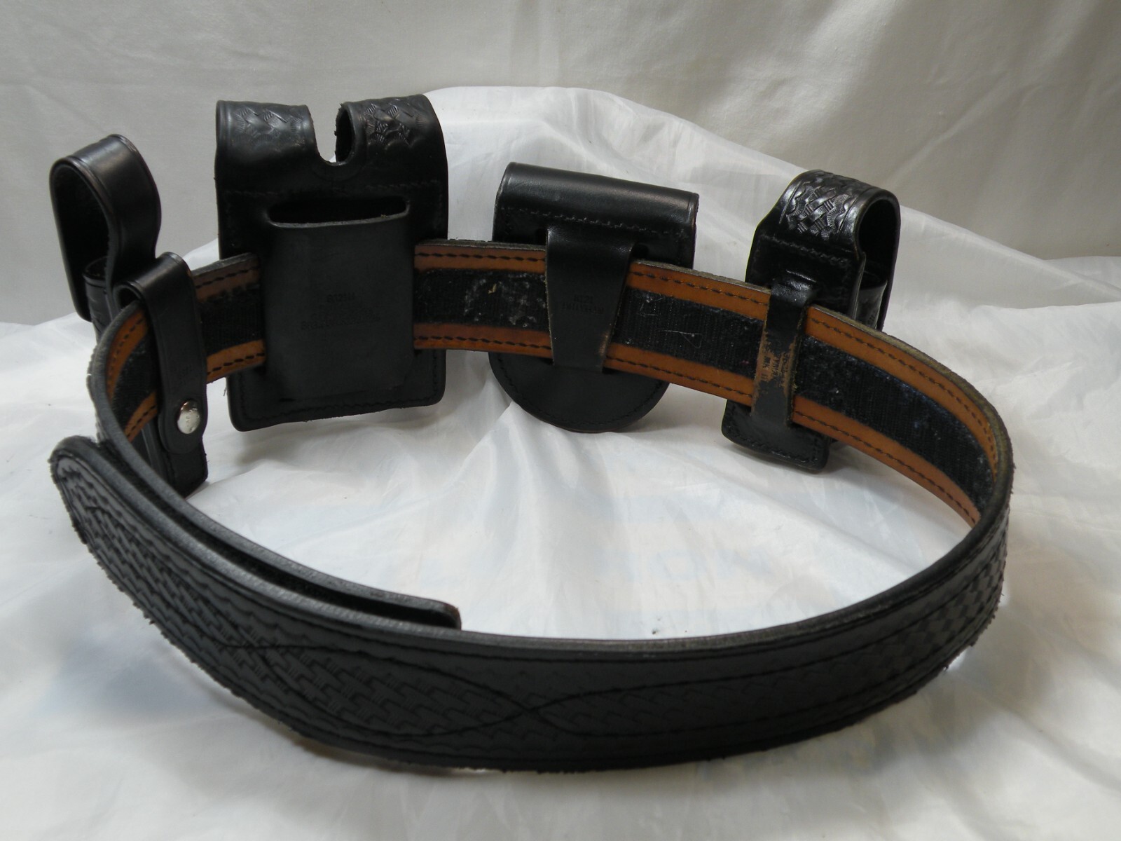 Safariland 94 Black Basketweave Leather Duty Belt w/Dutyman Gear