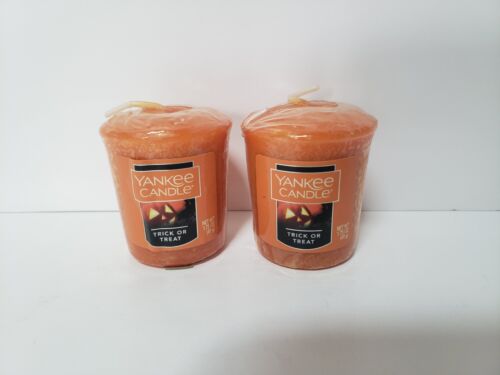 Lot of 2 Yankee Candle votive Trick or Treat 1.75 oz  - Picture 1 of 2