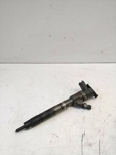 Iniettore Iniettore Diesel Hyundai i40 2013 338002A800 85kW LMA8858