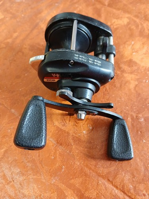 #ad #ad Ryobi V Mag 3 Baitcasting Fishing Reel 10 12 Lb Test Tiny Light Weight Reel $20.00