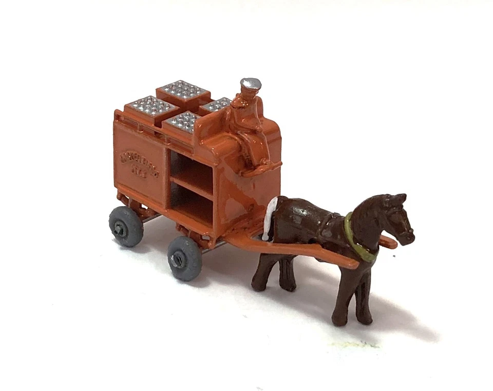 Expertly Restored Vintage Lesney Matchbox 7a Silver Crate Milk Float, repro box. - Image 4 of 4