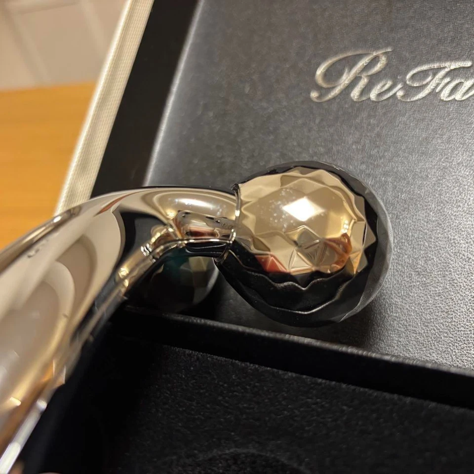 Rodillo de belleza facial y corporal ReFa CARAT práctica herramienta de masaje Japón Foto 3 de 4