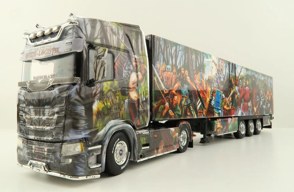 WSI 01-3931 Scania S CS20H 4X2 Show Truck & Reefer Trailer Heide Logistik 1:50 - Image 2 of 4