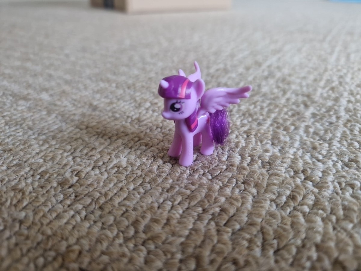 Kinder Surprise Egg Toy My Little Pony Twilight Sparkle UK