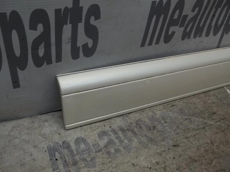 Cadillac Eldorado ETC 1995-2002 cuarto de conductor izquierdo moldura moldura OEM Foto 2 de 4