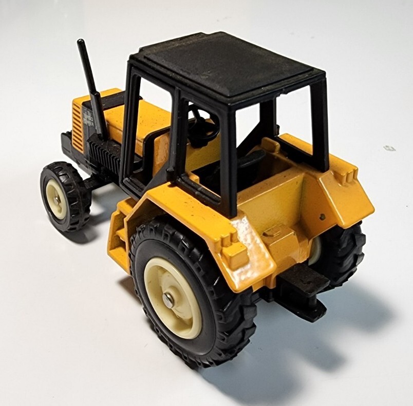 Vintage Siku Yellow Renault Traktor Turbo 1/55 Diecast/Plastic