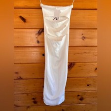 ZARA LONG DRESS WITH SHARP NECKLINE L