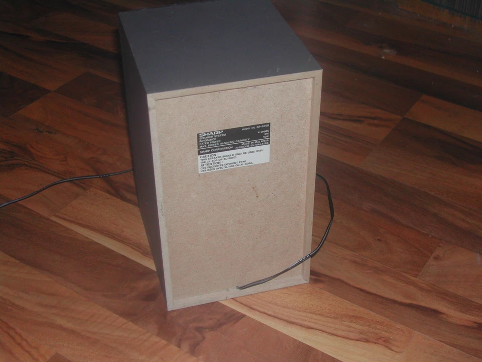 One Sharp SHARP Modelo XL-505 Foto 3 de 4