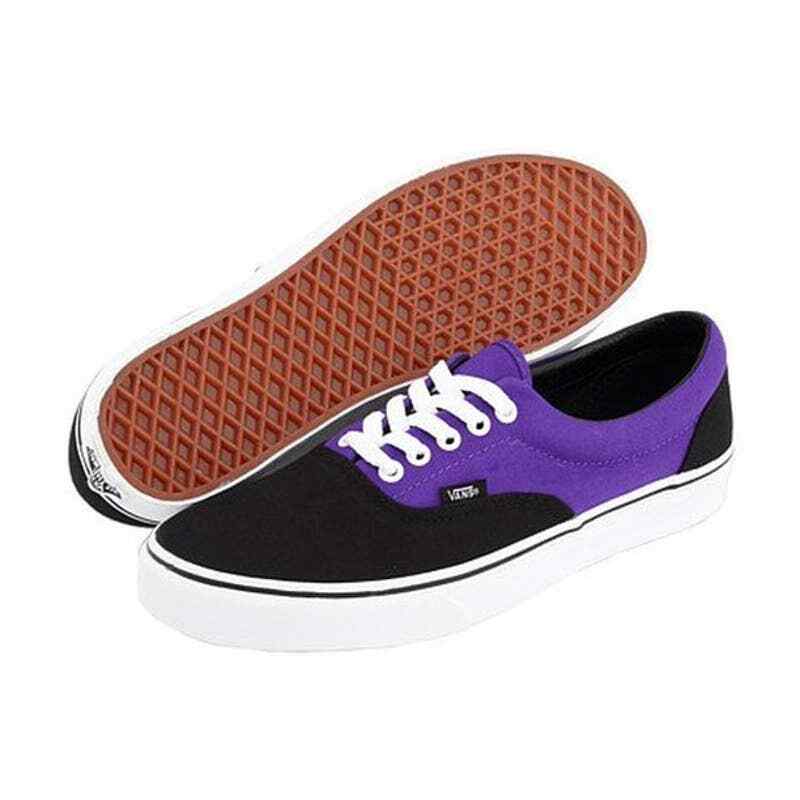 Black Skateboarding Shoes | Size 