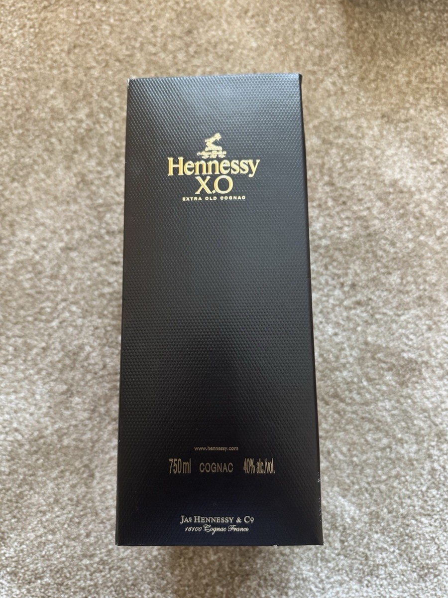 Hennessy XO Extra Old Cognac 750ml Empty Collectible Bottle w/ Box