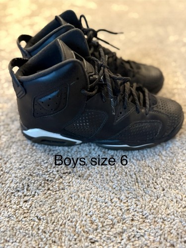Nike Jordan 2016 Air 6 Retro Black Cat Shoes 384665-020 Size 6Y - Picture 3 of 5