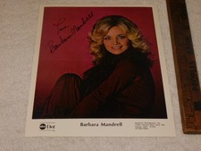 2 ORIGINAL VG++/NM 1977 & 1979 BARBARA MANDRELL FAN CLUB KITS - 2 SIGNED PHOTOS