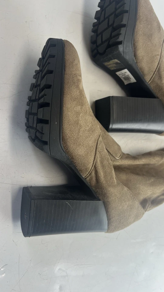 Botas femininas Wild Diva Lounge camurça sintética acima do joelho tamanho 9 marrom - Imagem 2 de 4