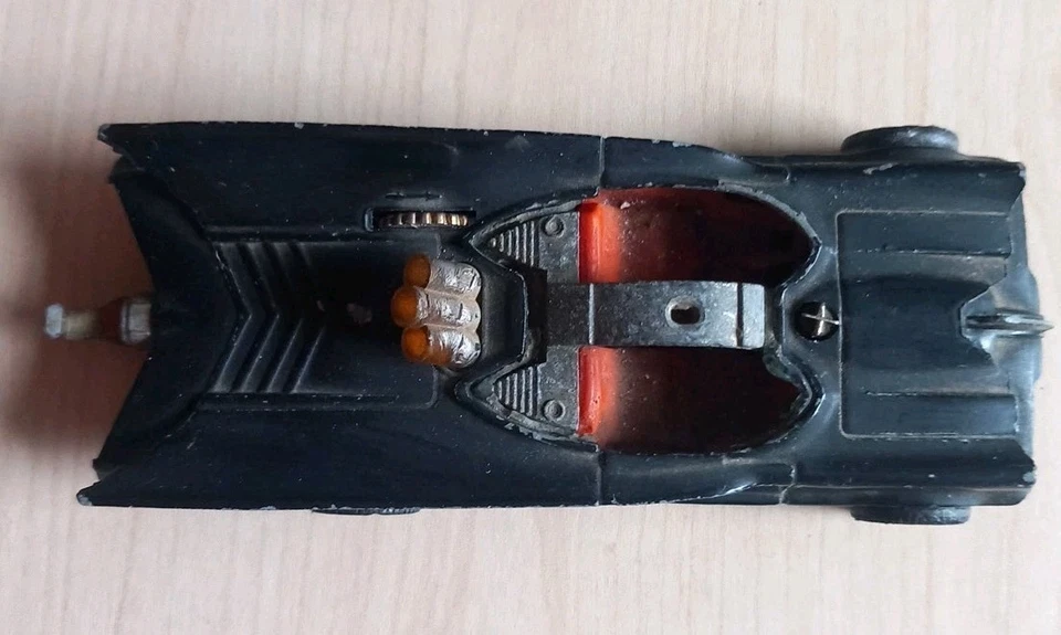 Modellino BATMOBILE Corgi Toys Vintage. Made In Great Britain.  Cm 13,5 X Cm 5 - Immagine 3 di 4
