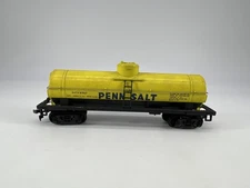 Bachmann #67927 HO Scale GATX Penn Salt Single Dome Tank Car Yellow Black Fair