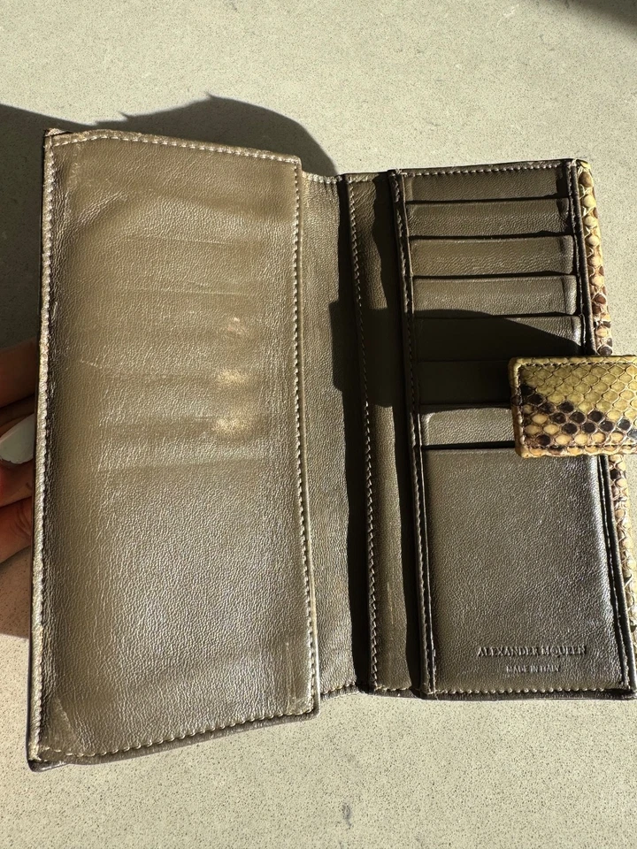 Tres Chic Alexander McQueen Snake Leather Wallet with Skull clasp - Image 2 of 4