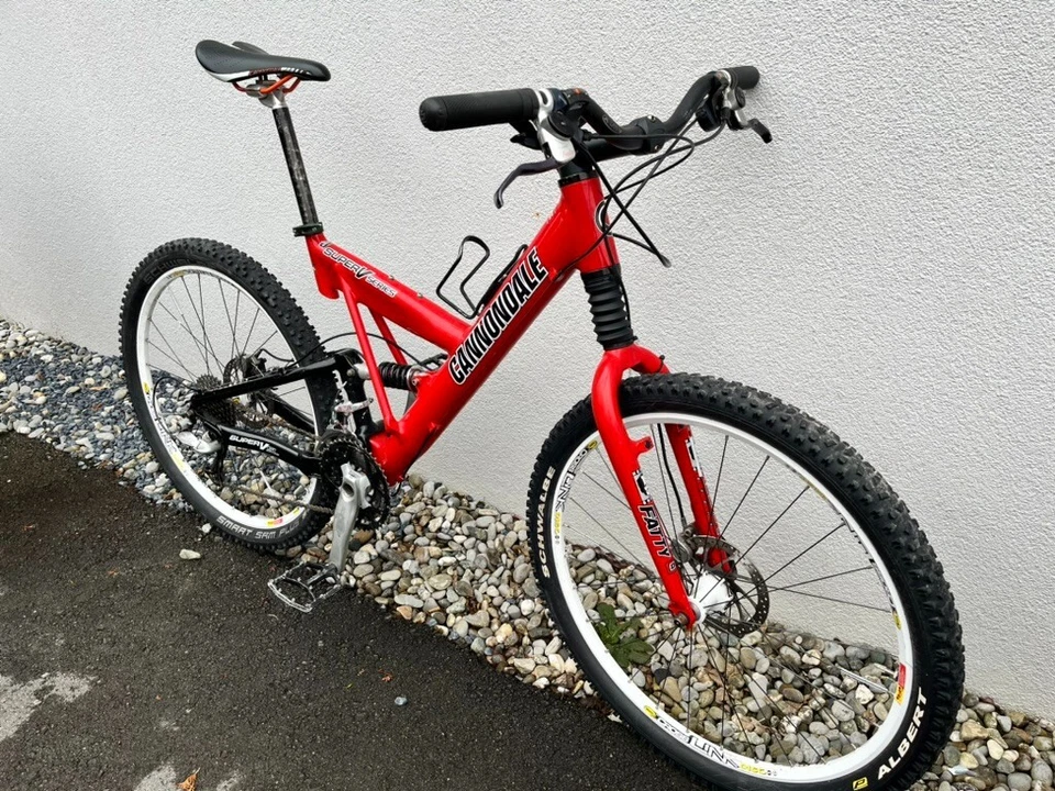 Cannondale Super, CODA, Mavic Crosslink, Magura, Shimano XT, Fatty, Headshok - Bild 3 von 4