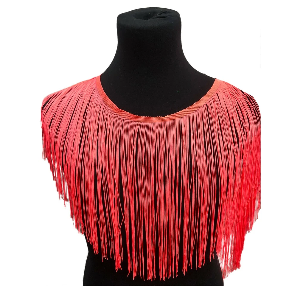 Borla de fibra de poliéster com acabamento de franja Perial Co 10 pol. a 12 pol. vendida por jarda - Imagem 2 de 4